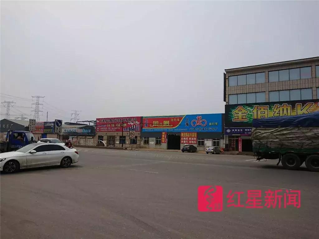 共享单车狂风刮过,“自行车第一镇”这个夏天有点凉