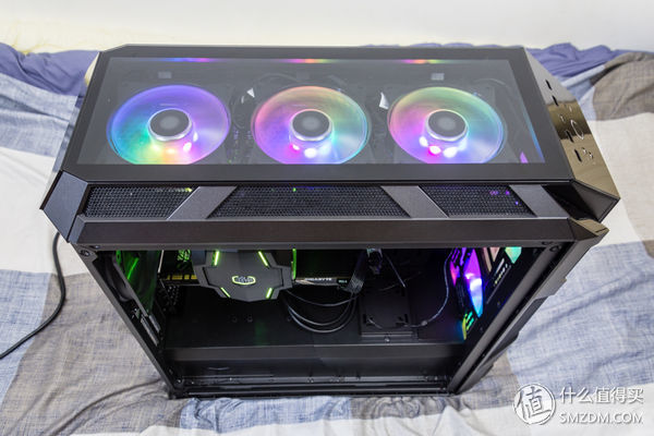 灯，灯灯灯灯！酷冷至尊H500MARGB游戏机箱深度测评