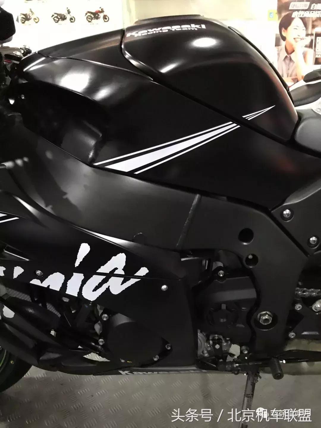 2024川崎zx10rr发布大图,川崎zx-10r2024款极速测试