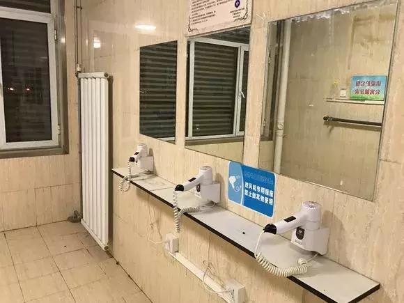 最好的大学宿舍排名一览表,天津最豪华大学宿舍排名