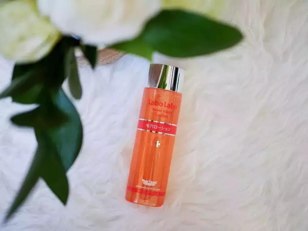 一秒祛黑头粉刺痘痘,十秒去黑头的护肤品