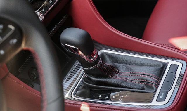 第三代名爵6发动机哪款最好用,吊打思域的名爵6