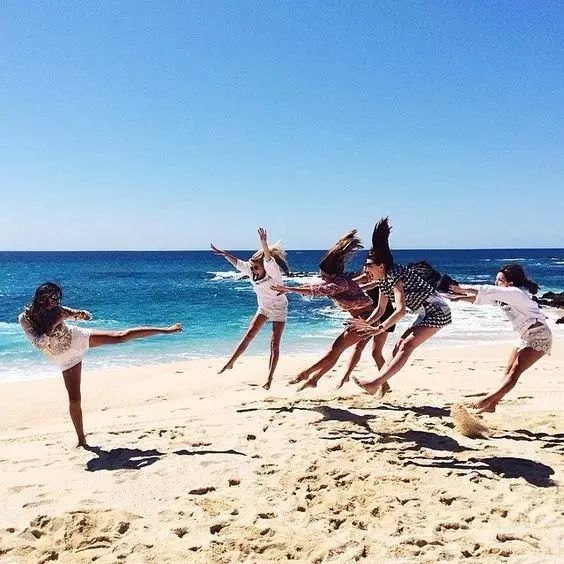 旅游团集体照拍照姿势,旅游攻略自己拍