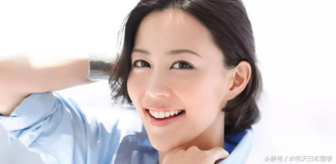 日本代言人广告视频,日本著名的广告代言人