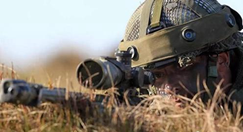 近视眼是不是不能当狙击手,近视眼可以不戴眼镜打狙吗