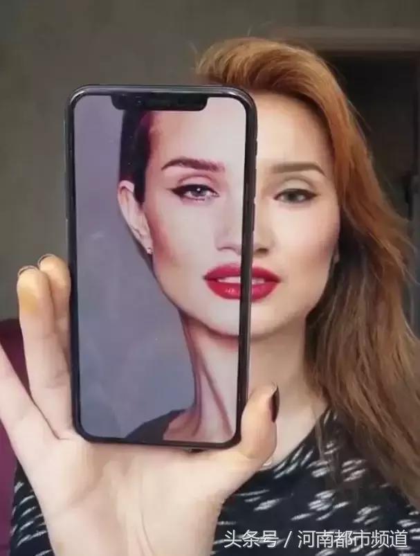 20岁美女卸妆秒变80岁大妈,27岁女孩化妆成大妈