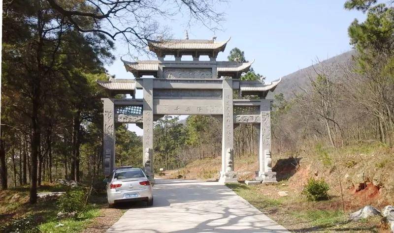 别有洞天赏风景,别有洞天温泉度假山庄