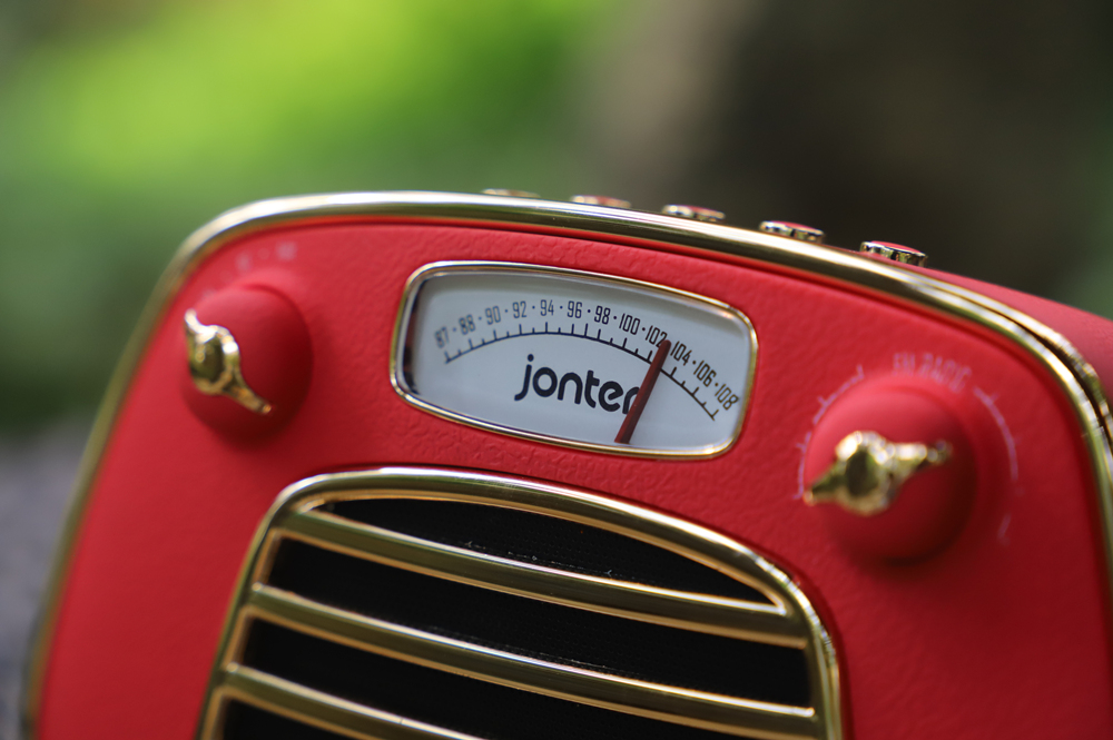 有情怀的老音箱,尊特m3复古蓝牙收音机