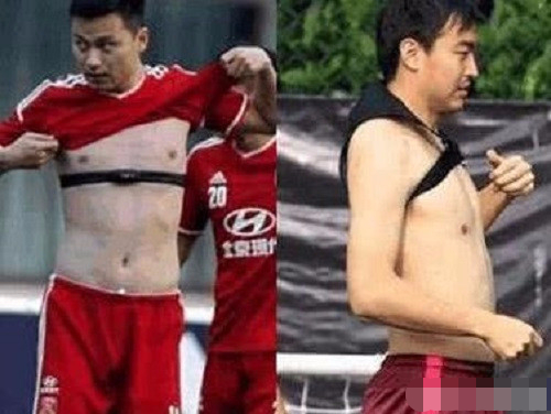 女足进球脱衣庆祝为何不给黄牌,中国女足vs白斩鸡