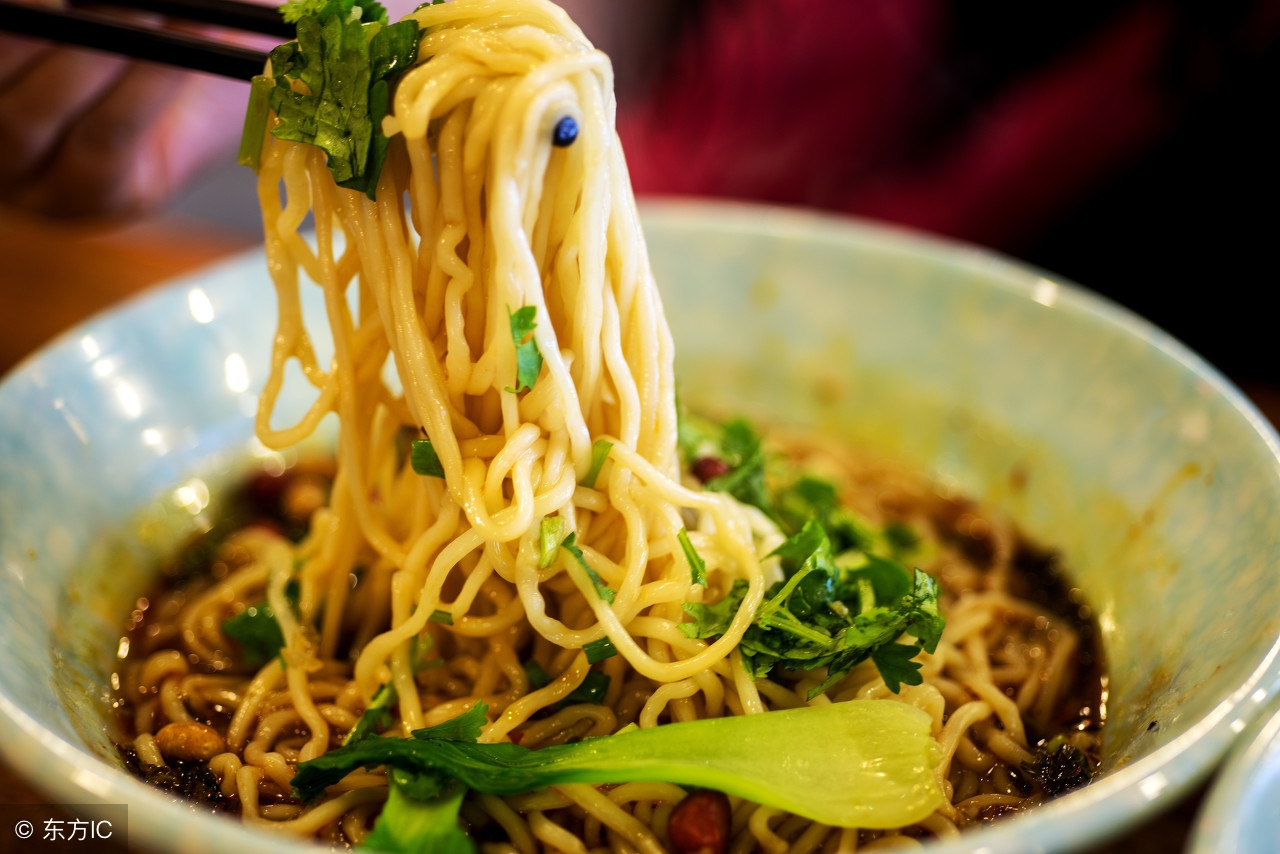 去重庆吃什么美食地道,领略重庆山城