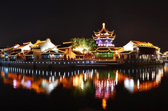 周庄门票100玩些什么,苏州的周庄古镇要门票吗