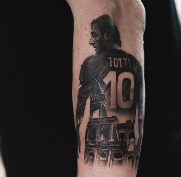 关于足球纹身图案大全,与足球有关的纹身