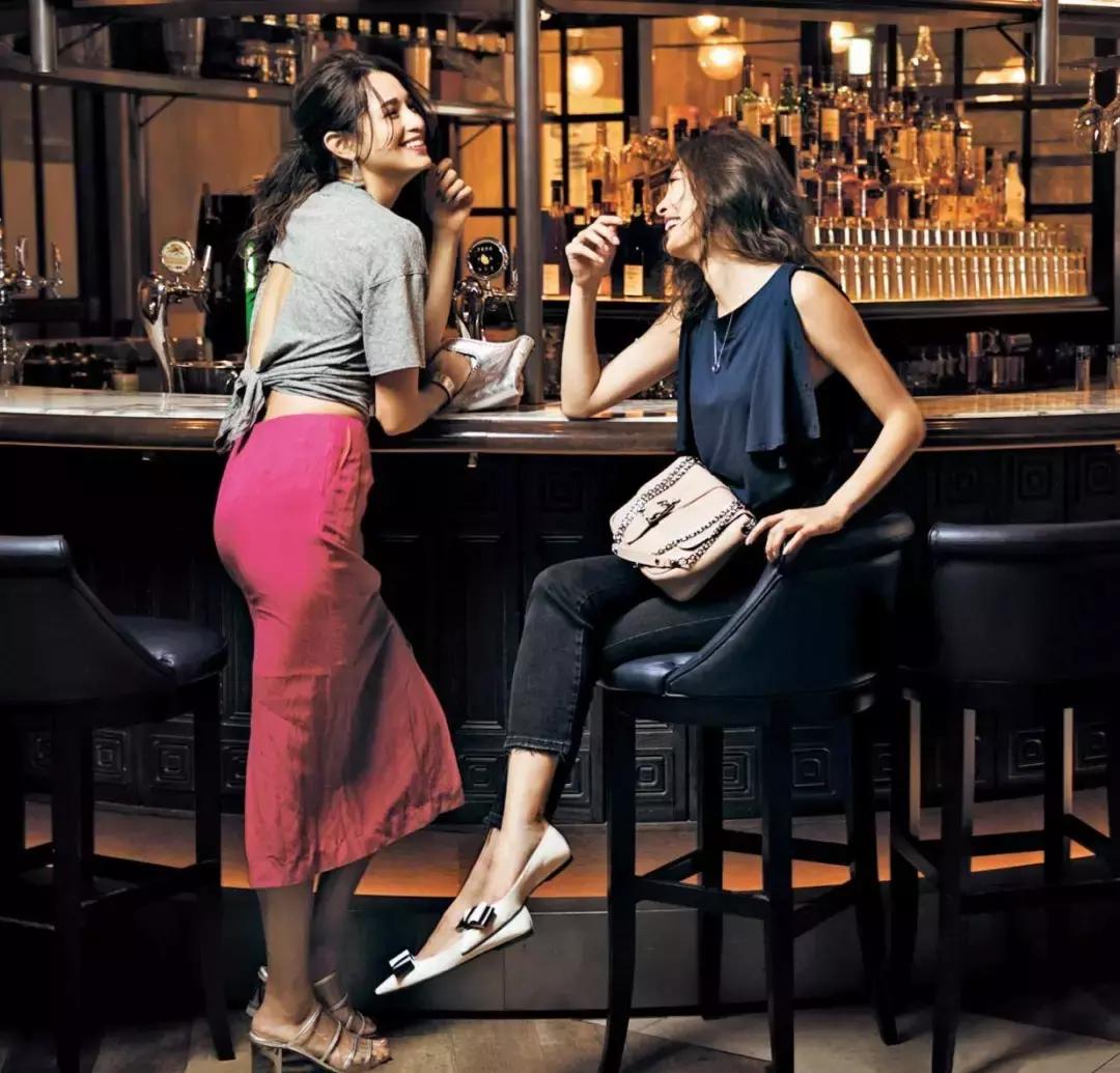 t恤中性风女,t恤潮流小众