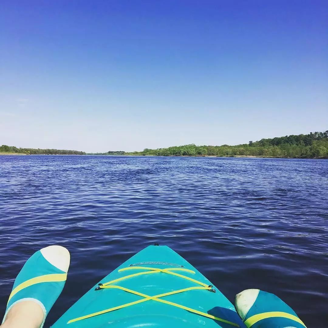 蔡少芬同款小白鞋,蔡少芬生活真美好同款乐福鞋