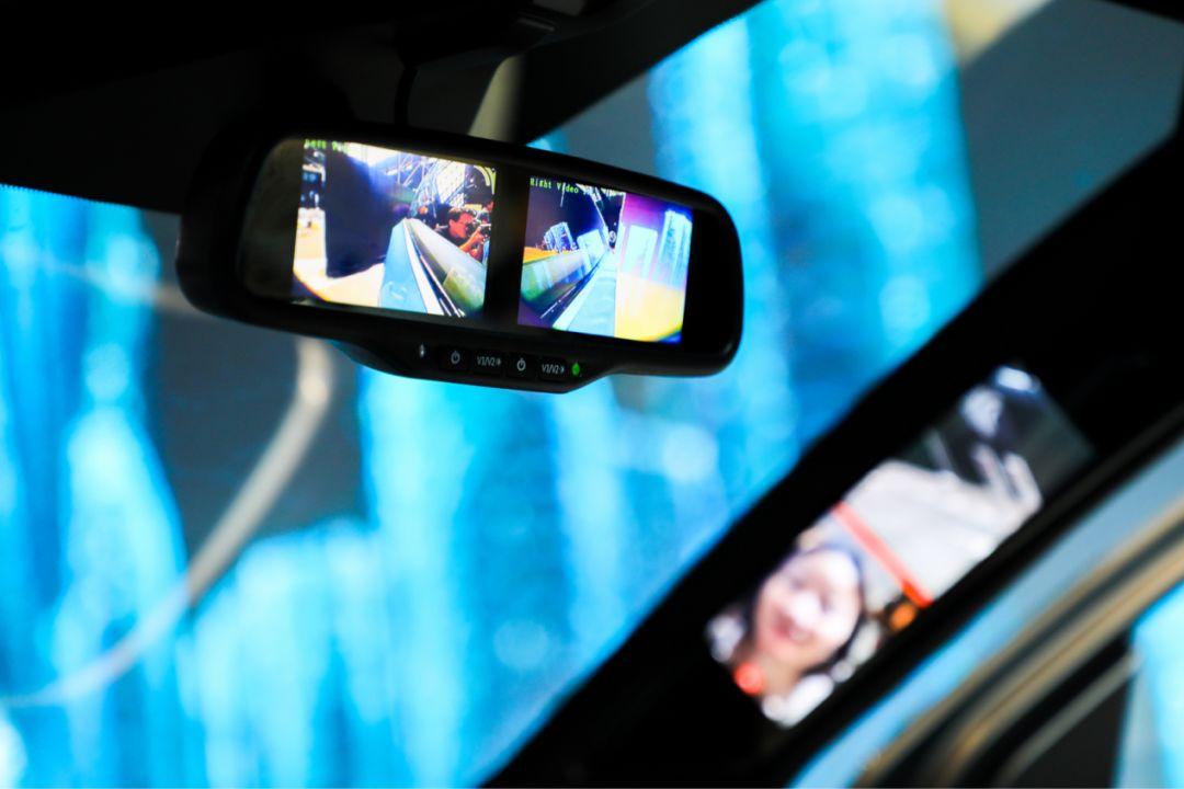 合众新能源哪吒v标准启航版,合众新能源哪吒no1落地价