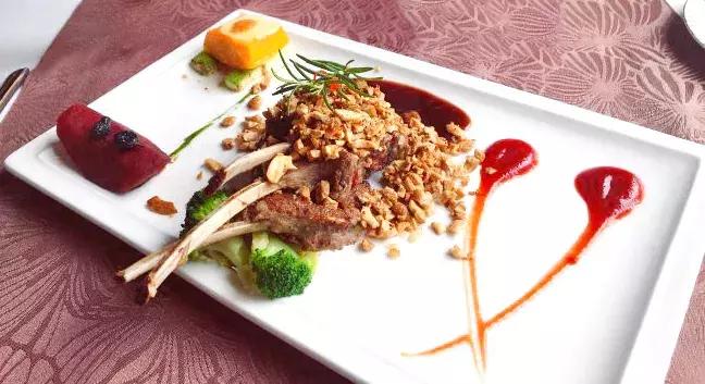 从意大利到法兰西，成都这7家人气西餐厅让你嗨到国外