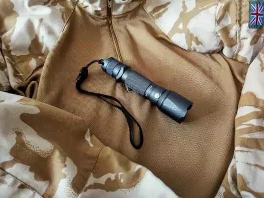 涓嶅仛璇勪环鍙垎浜嚜宸辩殑鐪嬫硶,fenixtk15