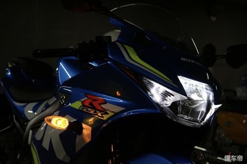 铃木gsxr150试驾视频,铃木gsxr1000r试驾评测