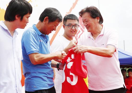 新民晚报杯足球赛八人制高中,新民晚报杯足球赛高中组