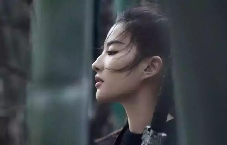 不用动刀整容也可以拥有高鼻梁,整形要整高鼻梁