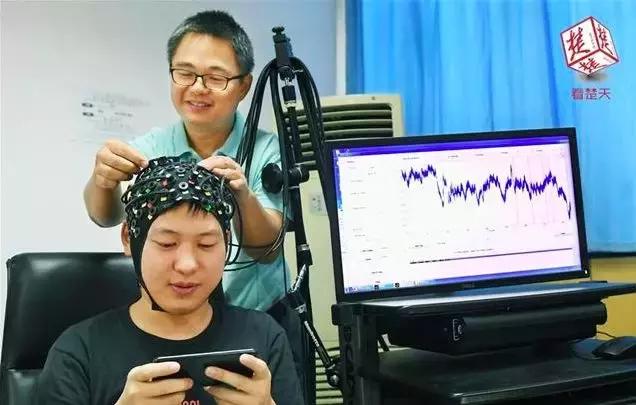 英雄联盟玩得好跟智商有关系吗,玩英雄联盟对大脑有什么好处