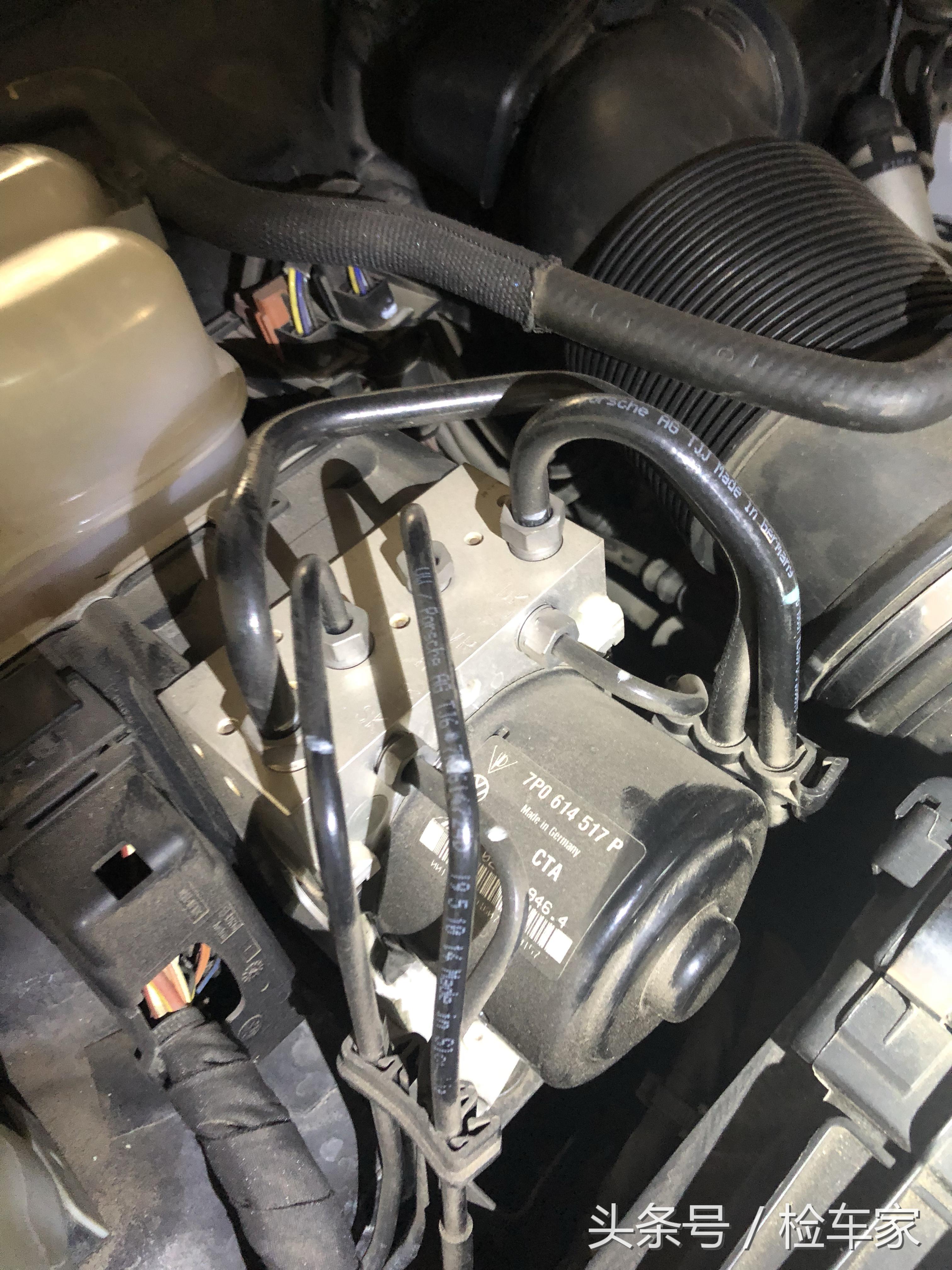 48万公里大众途锐还值多少钱,3年的途锐2.0t现在能值多少钱