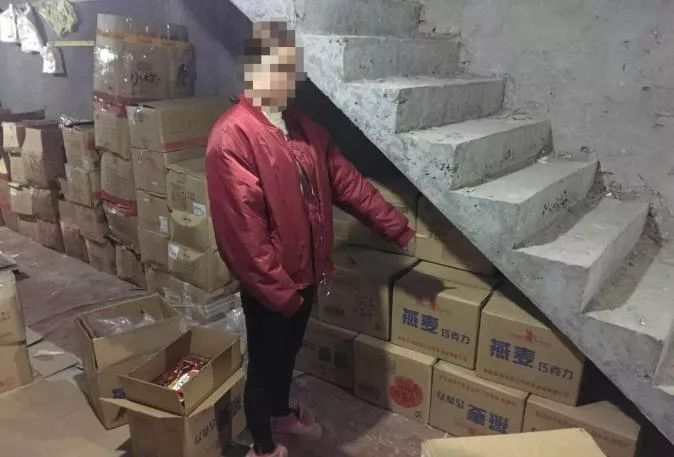 5200多箱假德芙、假绿箭竟产自福建,快查查自家的零食柜,真心不敢吃!