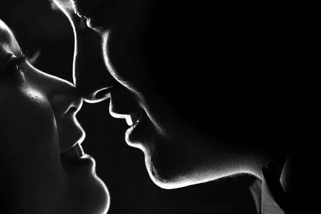 气质自拍怎么拍,最有个性的自拍技巧