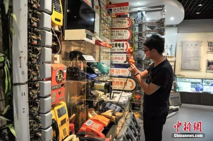 手机拨号键怎么输入字母,手机拨号键点开就返回咋回事