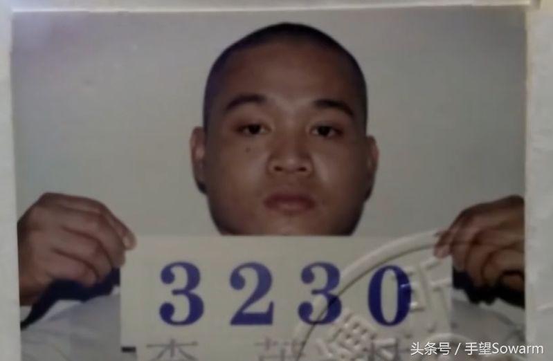 曾经黑帮大哥出狱后想做好人电影,曾经的黑帮老大入狱当卧底