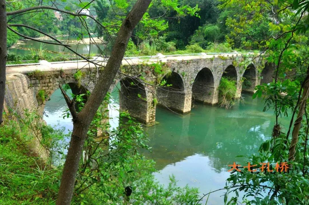 贵州有没有十万大山,贵州美如仙境的小县