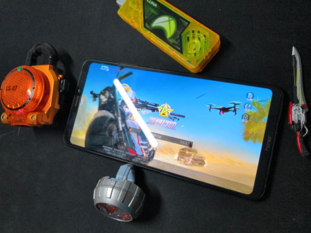 荒野行动灵敏度荣耀x10,荒野行动吃鸡28集