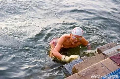 这么热的伏天儿，过去没有空调，北京人如何过的？