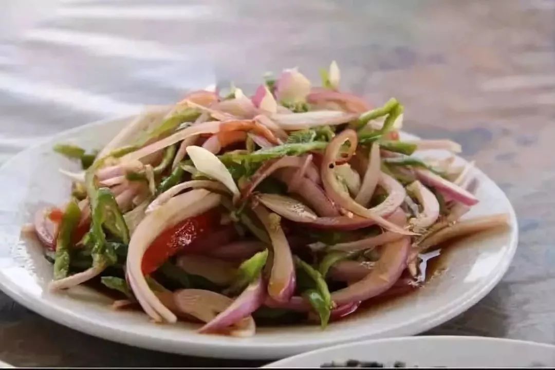 洋葱对健康有什么好视频,十大健康蔬菜洋葱