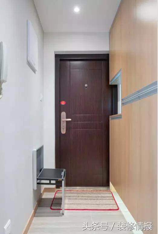 全封闭阳台怎么晾衣？他们家完全不担心