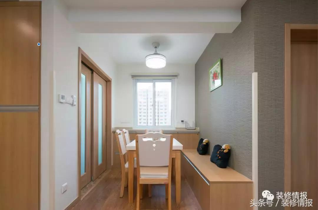 全封闭阳台怎么晾衣？他们家完全不担心