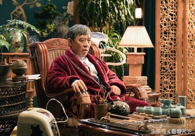 《西虹市首富》：钱生钱，穷生穷~