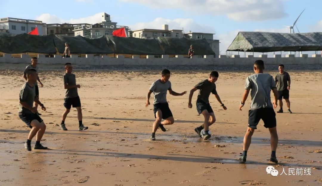 面朝大海烧烤,面朝大海人生就像一场旅行