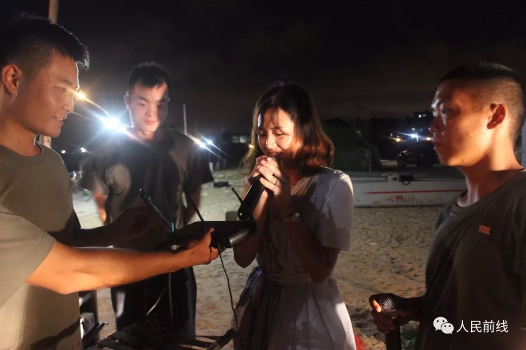 面朝大海烧烤,面朝大海人生就像奔流不息的大海