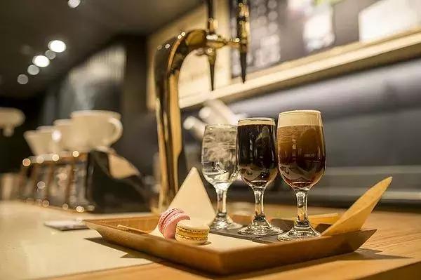 沈阳万象城星巴克臻选,沈阳星巴克臻选门店