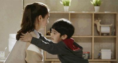 全职妈妈都应该被男人善待,如果你是全职妈妈一定要善待孩子