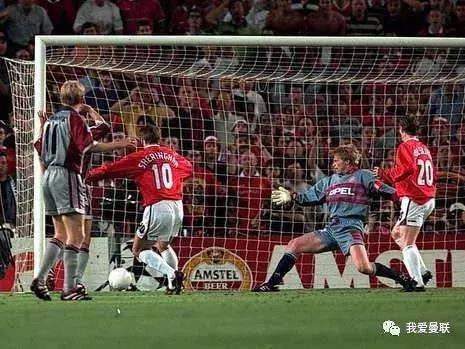 曼联官宣新10号！3豪门今夏10号全换人，他接班红魔传奇6星