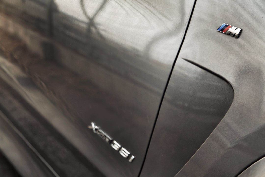 全新bmwx5瞩目登场,上瘾宝马车