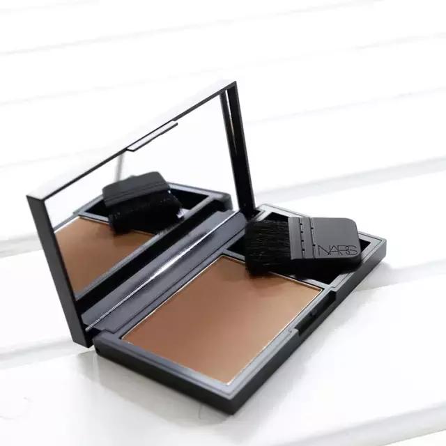 大家推荐一款好用的修容,适合新手用的修容推荐