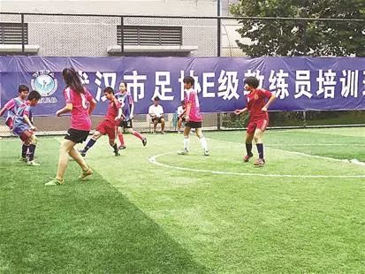 武汉市硚口区青少年足球比赛,当足球遇见中国风