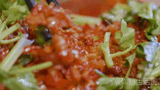 弥勒90后美女开餐馆,自创近百个健康菜,全家老小都喜欢