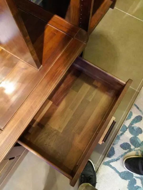 实木家具销售注意事项 (销售实木家具谈价格的技巧)