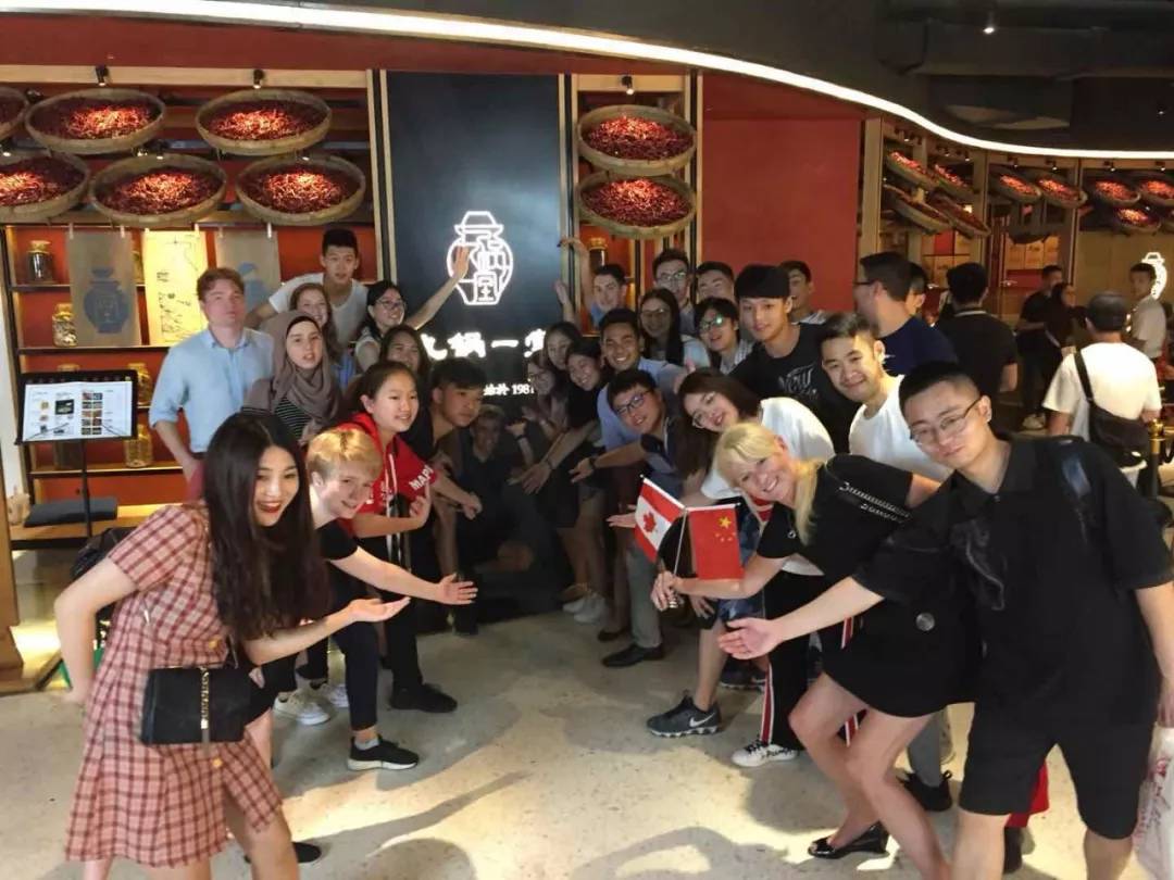 中国青年大使与加拿大青年领袖西安、成都行结束