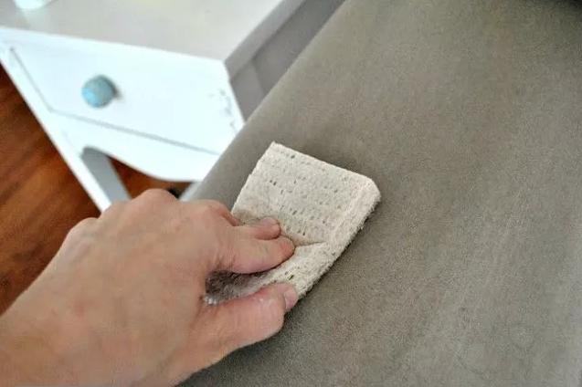 沙发脏了不能拆没有吸尘器怎么洗,沙发特别脏没法拆怎么清洗