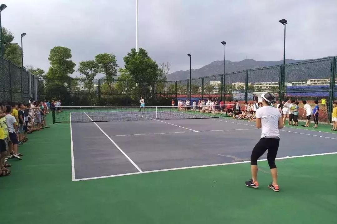 温州有免费的体育公园,温州市市区准备新开的体育篮球馆